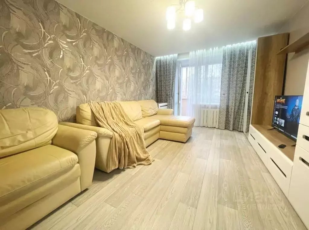 2-к кв. Кировская область, Киров ул. Защитников Отечества, 120 (51.0 ... - Фото 2