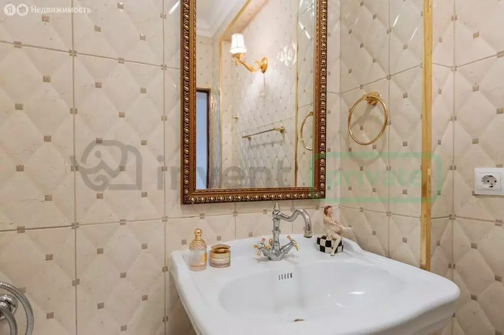 2-комнатная квартира: Светлогорск, улица Архитектора Попова, 4 (70.1 ... - Фото 1