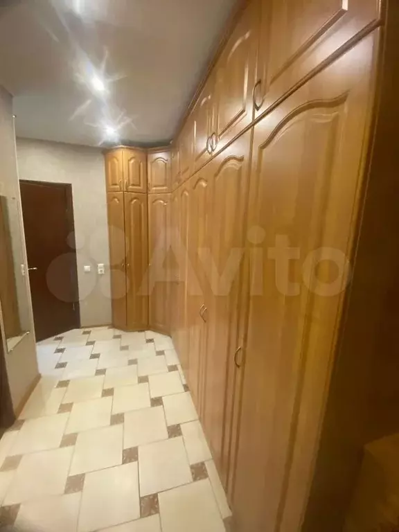 1-к. квартира, 48 м, 3/5 эт. - Фото 1