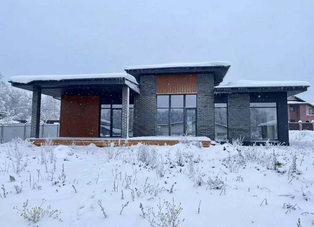 Дом в Нижегородская область, Богородский муниципальный округ, с. ... - Фото 1