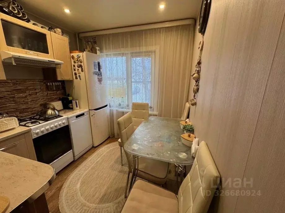 3-к кв. Пермский край, Березники ул. Ломоносова, 137 (57.0 м) - Фото 1