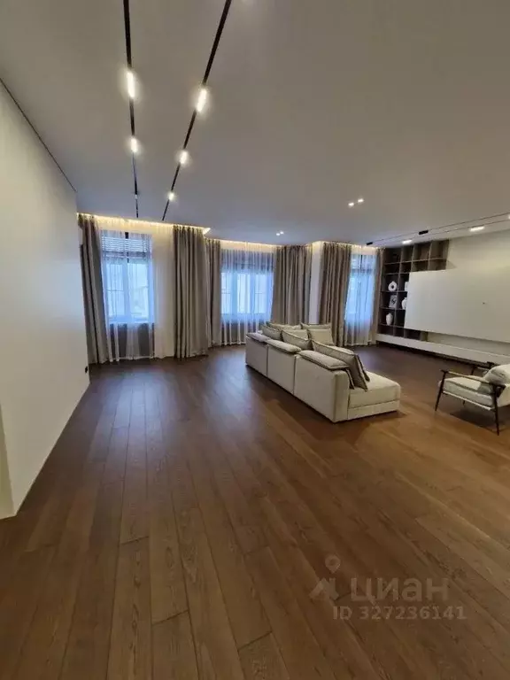 4-к кв. Москва ул. Сретенка, 26/1 (250.2 м) - Фото 2