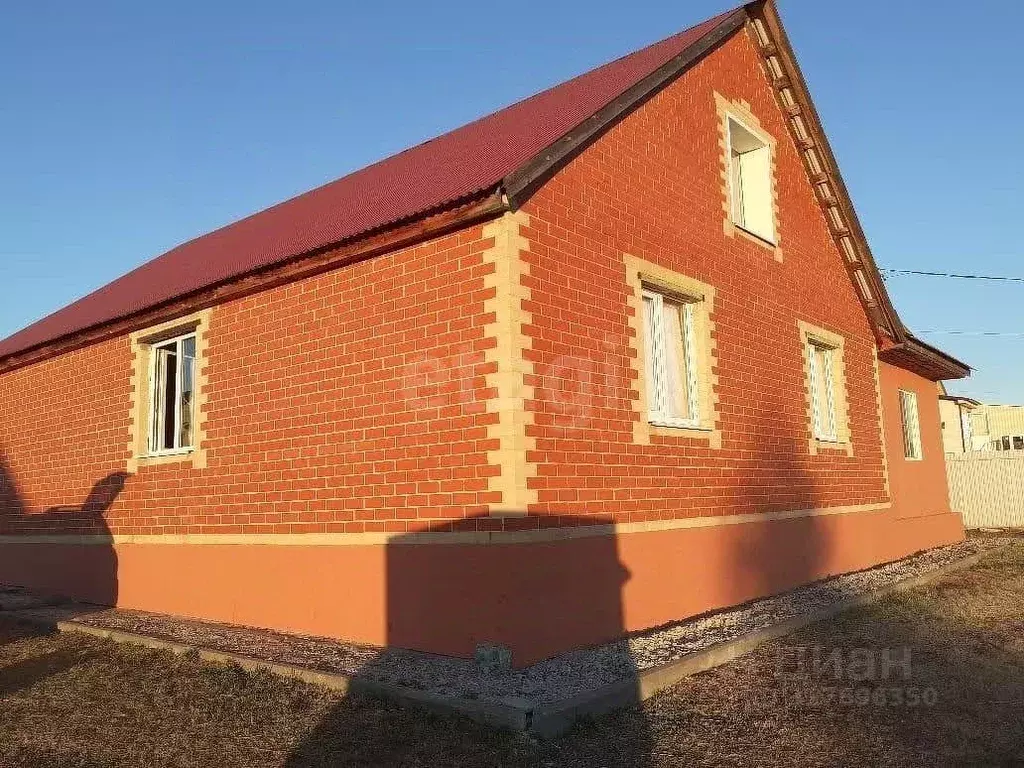 Дом в Мордовия, Саранск городской округ, пос. Озерный ул. Луговая, 3 ... - Фото 0