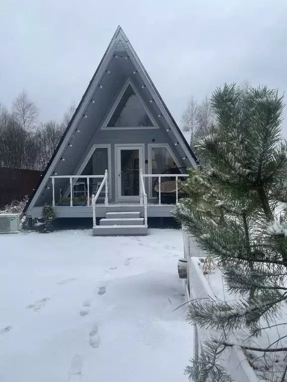 Дом в Тульская область, Заокский район, Страховское с/пос, д. Конюшино ... - Фото 0