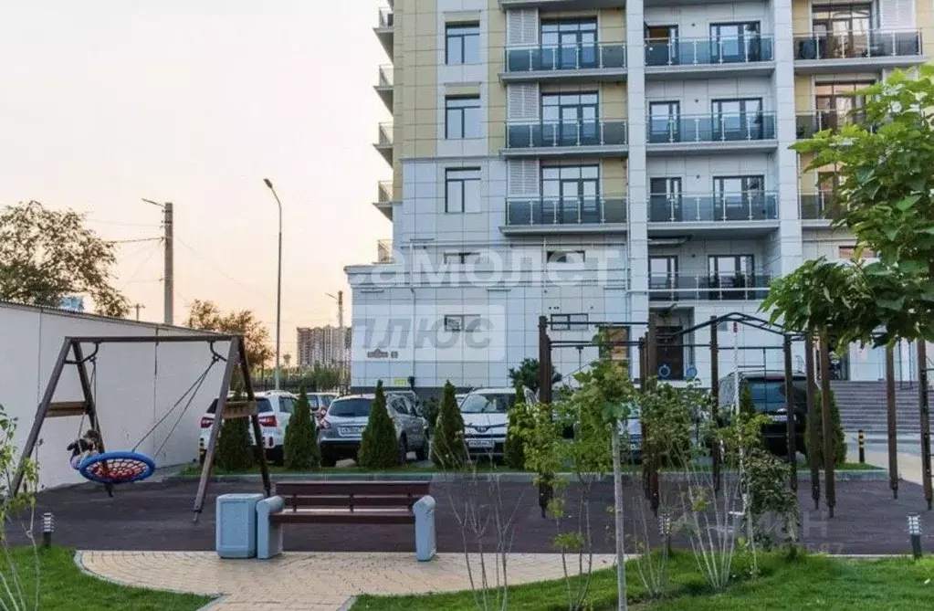 2-к кв. Астраханская область, Астрахань Донбасская ул., 2 (52.0 м) - Фото 1