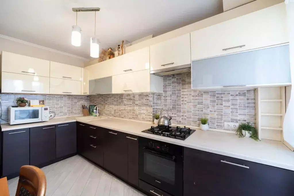 3-к. квартира, 64 м, 5/5 эт. - Фото 0