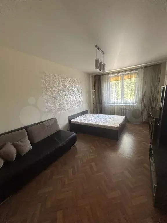 1-к. квартира, 43 м, 2/9 эт. - Фото 0