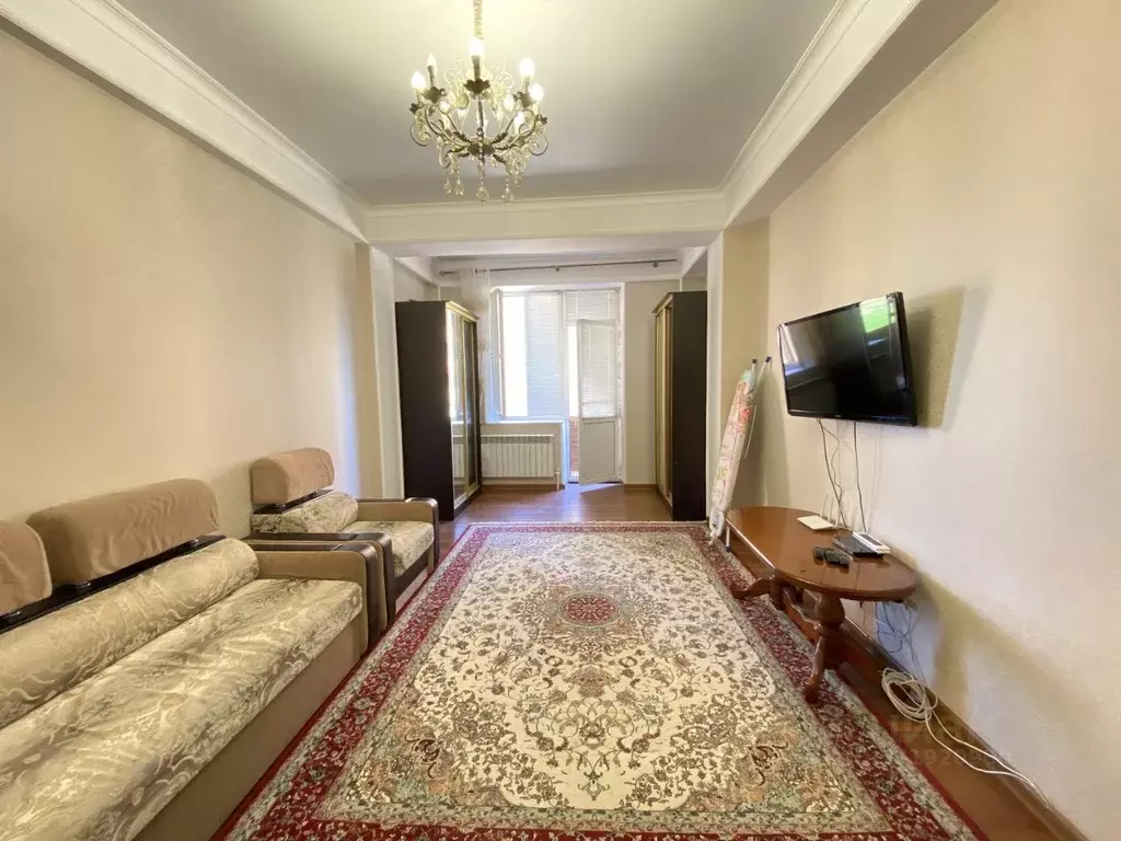 1-к кв. Дагестан, Махачкала ул. Кадарская, 40 (51.0 м) - Фото 1