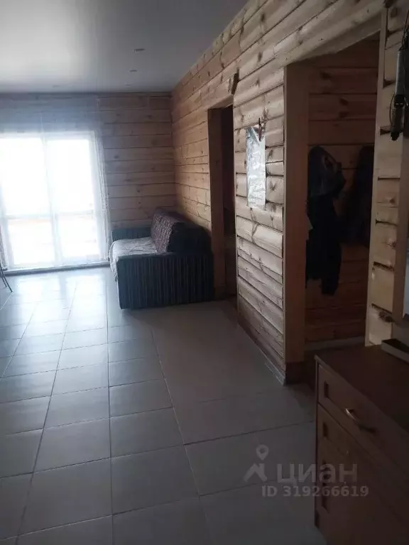Дом в Иркутская область, Иркутский муниципальный округ, с. Урик ул. ... - Фото 1