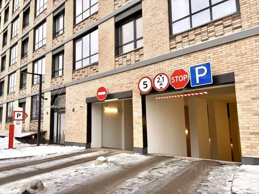 Гараж в Санкт-Петербург просп. Обуховской обороны, 36 (13 м) - Фото 1