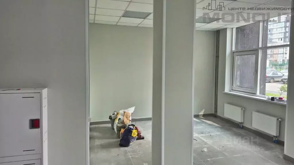 Торговая площадь в Тюменская область, Тюмень ул. Павла Шарова, 21 (40 ... - Фото 1