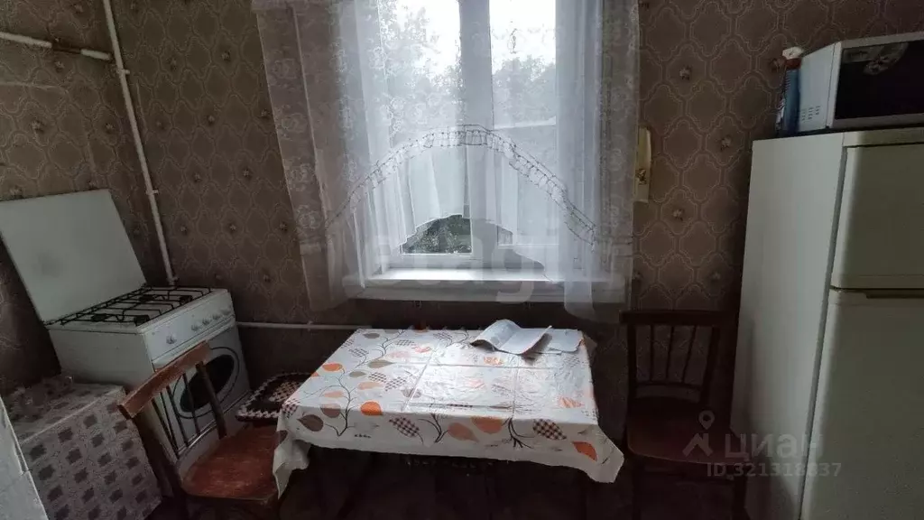 2-к кв. Ростовская область, Зерноград Социалистическая ул., 36 (48.0 ... - Фото 1