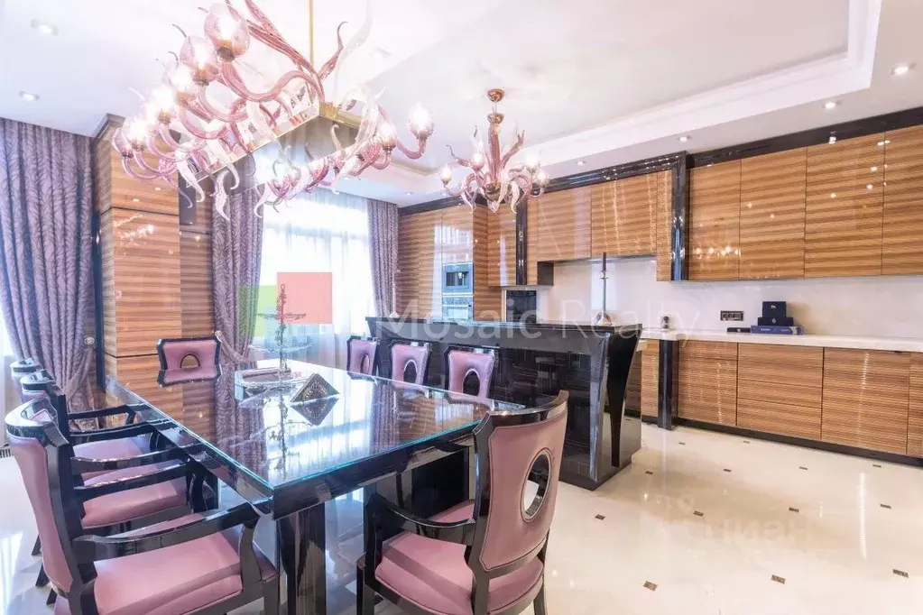 3-к кв. Москва ул. Большая Якиманка, 22К3 (200.5 м) - Фото 1