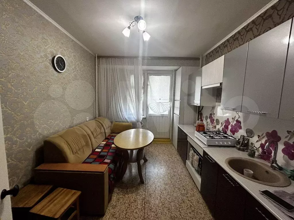1-к. квартира, 44 м, 3/10 эт. - Фото 0