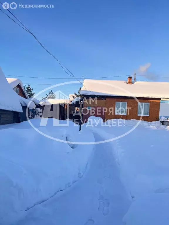 Дом в Пермский край, Лысьвенский муниципальный округ, посёлок ... - Фото 1