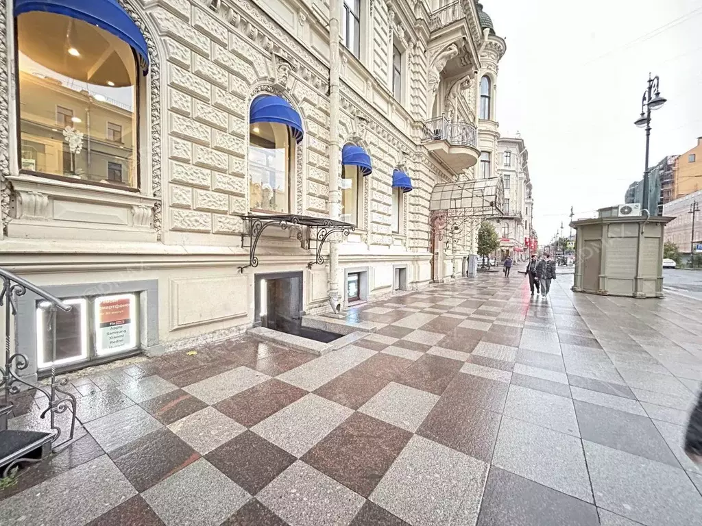 Торговая площадь в Санкт-Петербург ул. Чайковского, 38/9 (21 м) - Фото 0