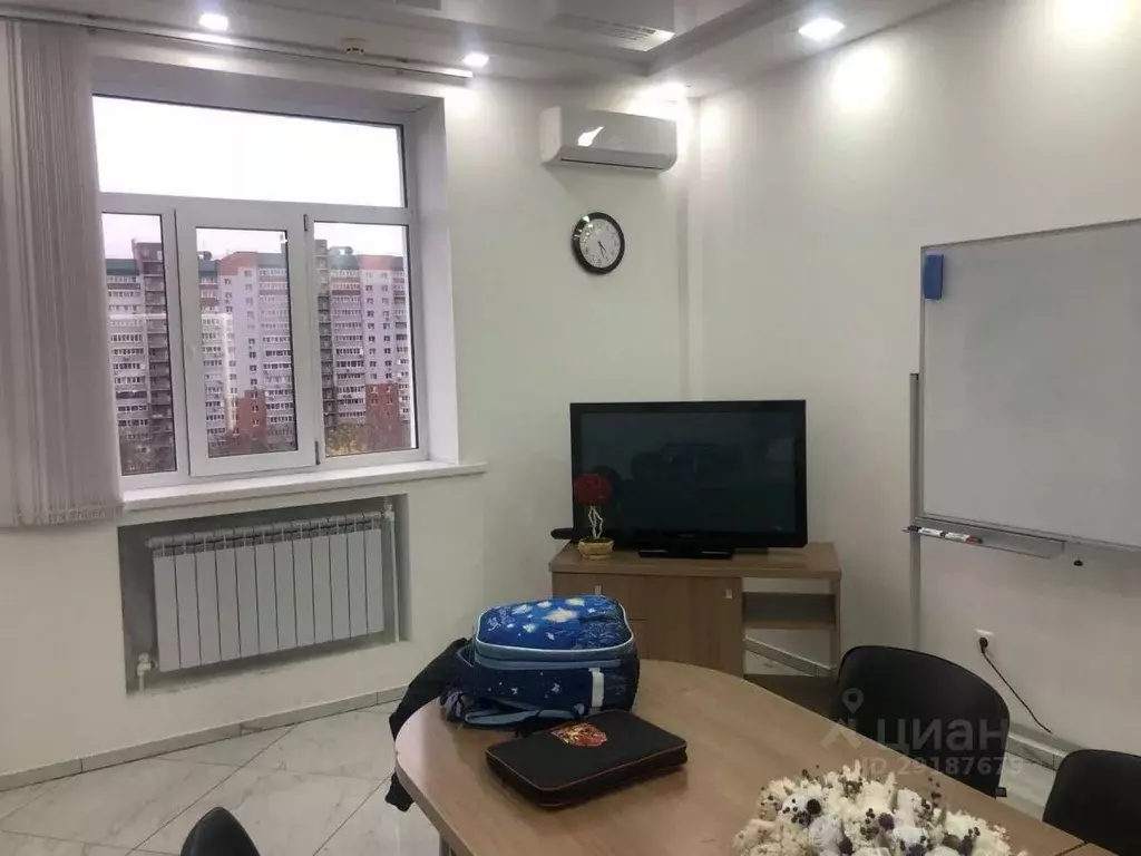 Офис в Самарская область, Самара ул. Калинина, 34 (225 м) - Фото 0