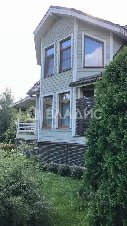 Дом в Ленинградская область, Всеволожский район, Бугровское городское ... - Фото 1