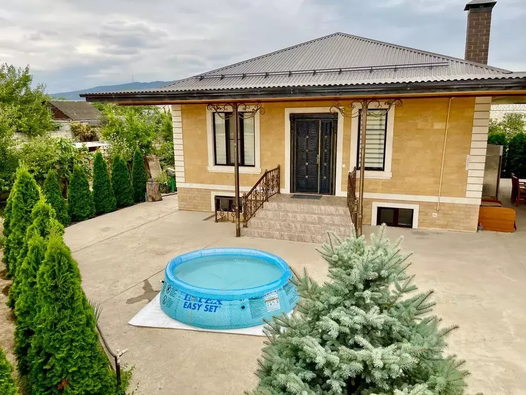 Дом в Дагестан, Дербент ул. Березка, 24 (75 м) - Фото 0