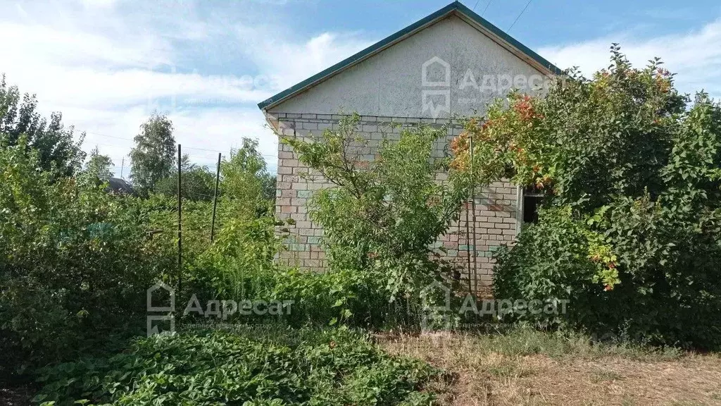 Дом в Волгоградская область, Светлоярский район, Кировское с/пос, ... - Фото 1