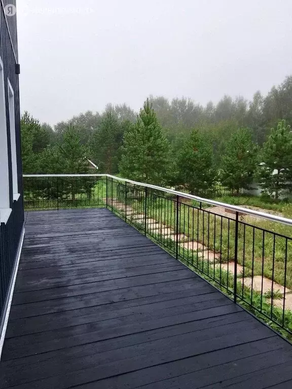Дом в Бронницкое сельское поселение, деревня Прилуки, 77 (200 м) - Фото 0