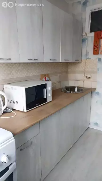 1-комнатная квартира: Серов, улица Короленко, 29 (33 м) - Фото 1