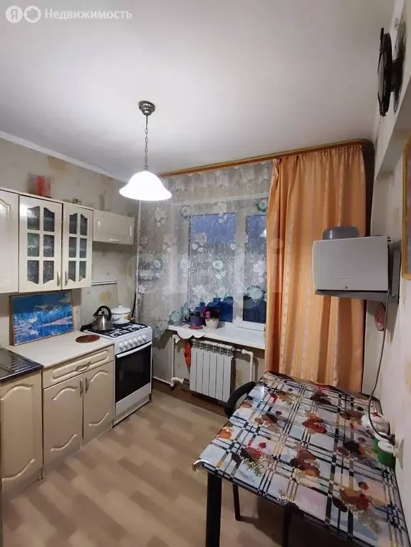 3-комнатная квартира: Благовещенск, микрорайон КПП, Текстильная улица, ... - Фото 1