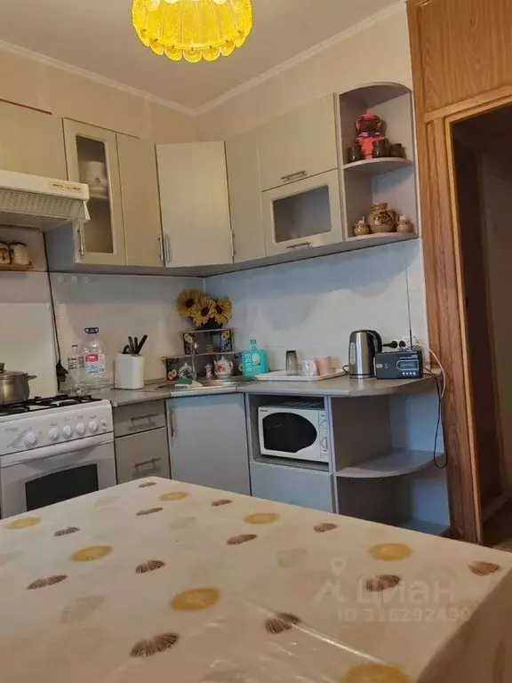 2-к кв. Белгородская область, Старый Оскол Юность мкр, 2 (54.0 м) - Фото 0
