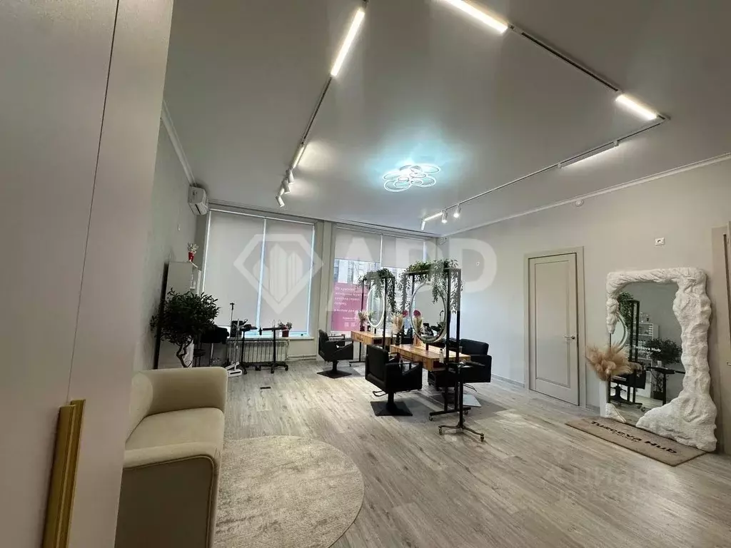 Офис в Татарстан, Казань ул. Карла Маркса, 5 (61 м) - Фото 1