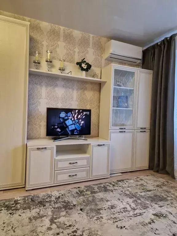 1-к кв. Волгоградская область, Волгоград ул. КИМ, 13 (32.0 м) - Фото 1