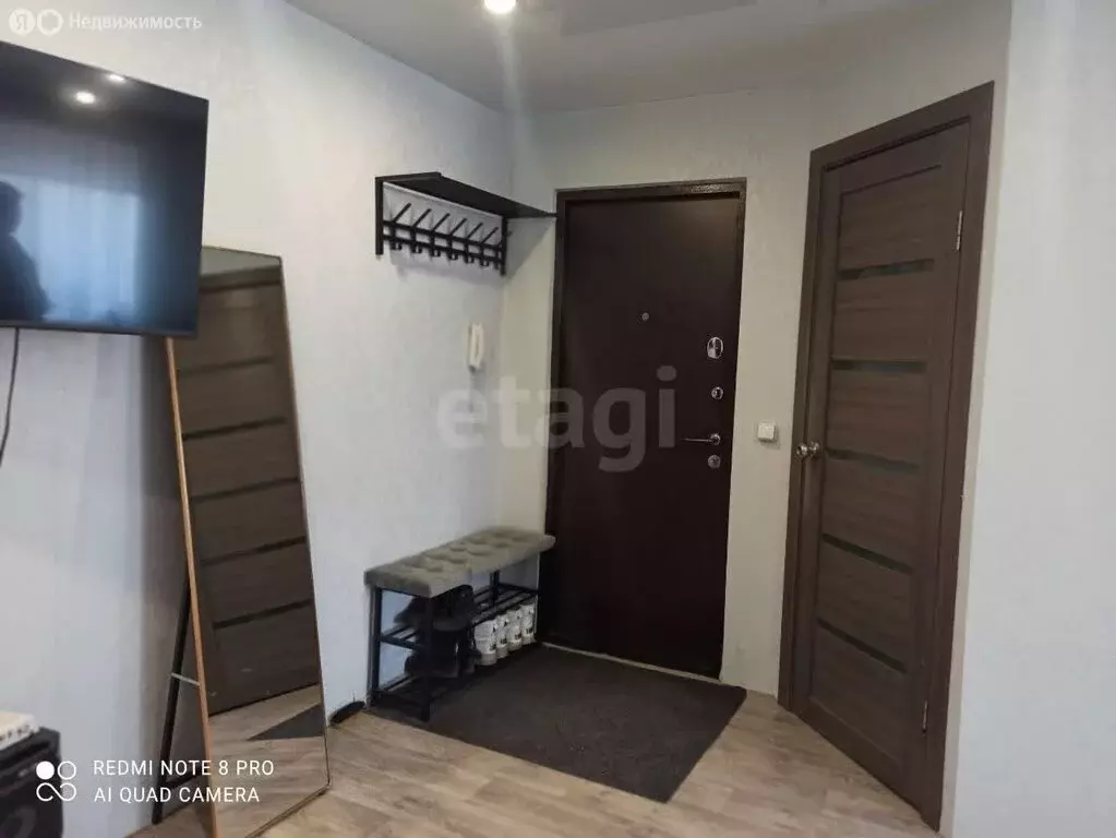 3-комнатная квартира: Улан-Удэ, Октябрьская улица, 1А (56.7 м) - Фото 1