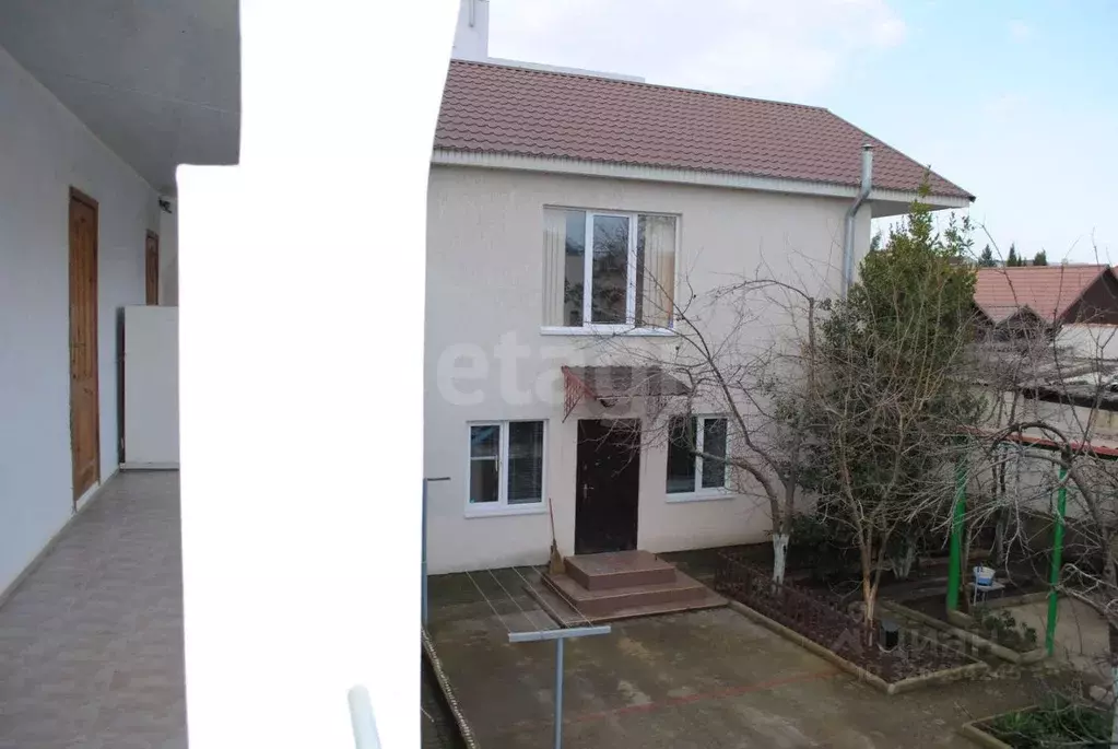 Дом в Крым, Судак ул. Южнобережная (150 м) - Фото 1