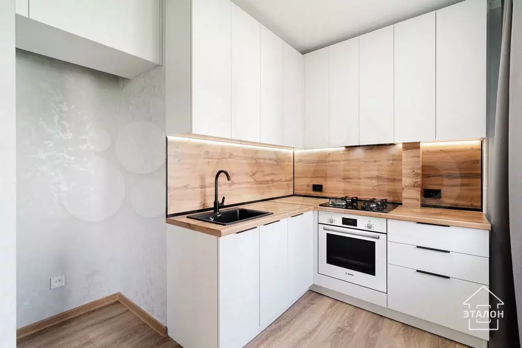 3-к. квартира, 63 м, 4/5 эт. - Фото 0