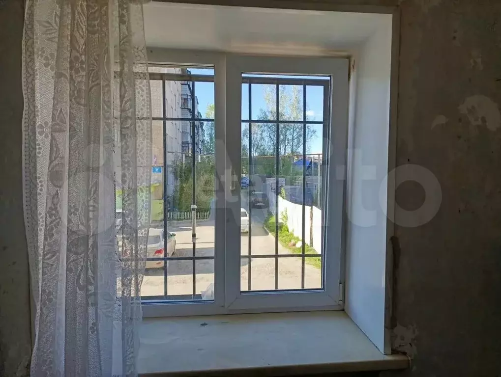 Комната 11 м в 1-к., 1/4 эт. - Фото 0