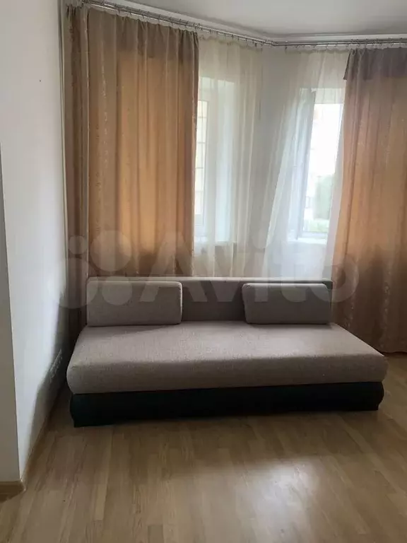 4-к. квартира, 40 м, 4/20 эт. - Фото 1
