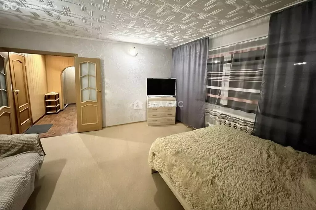 2-комнатная квартира: Тобольск, 7-й микрорайон, 12 (52.3 м) - Фото 2