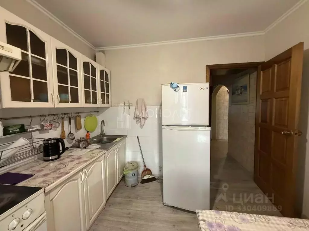 2-к кв. Сахалинская область, Южно-Сахалинск ул. Ленина, 329 (50.0 м) - Фото 2