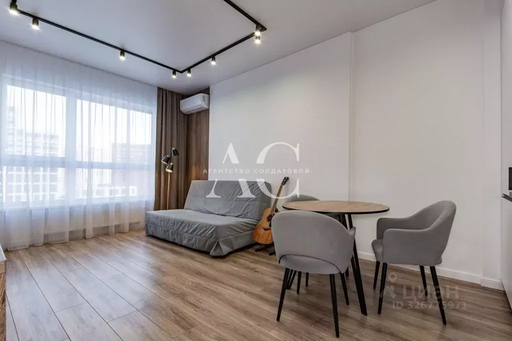 1-к кв. Свердловская область, Екатеринбург ул. Машинная, 1в/2 (44.9 м) - Фото 2