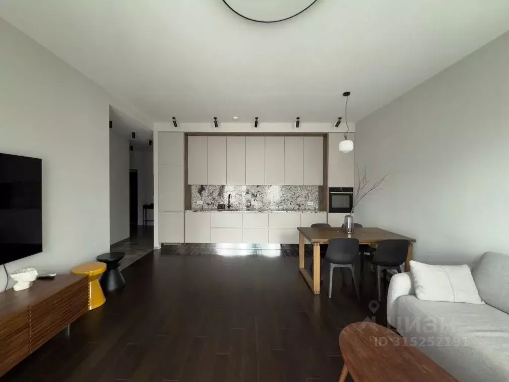 2-к кв. Санкт-Петербург ул. Большая Зеленина, 24 (63.0 м) - Фото 0