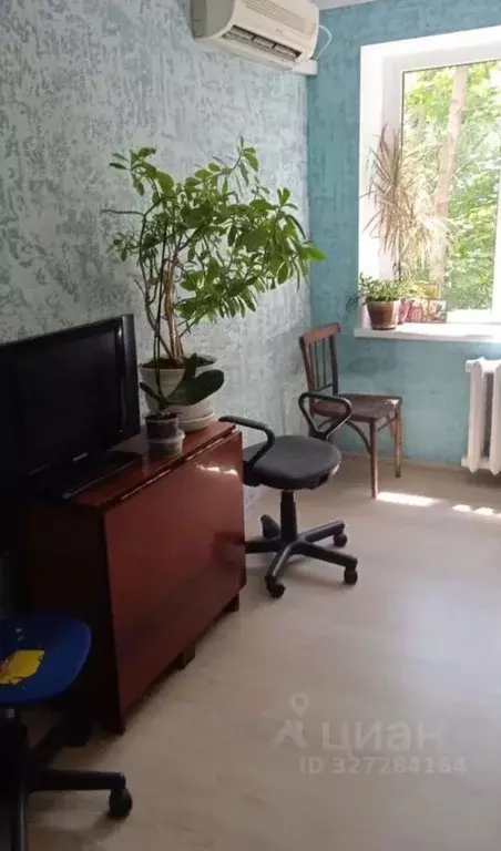 Комната Краснодарский край, Краснодар Уральская ул., 81 (15.0 м) - Фото 1