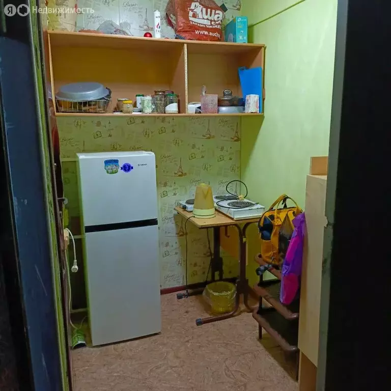 1-комнатная квартира: Ревда, улица Советских Космонавтов, 1 (13.8 м) - Фото 1