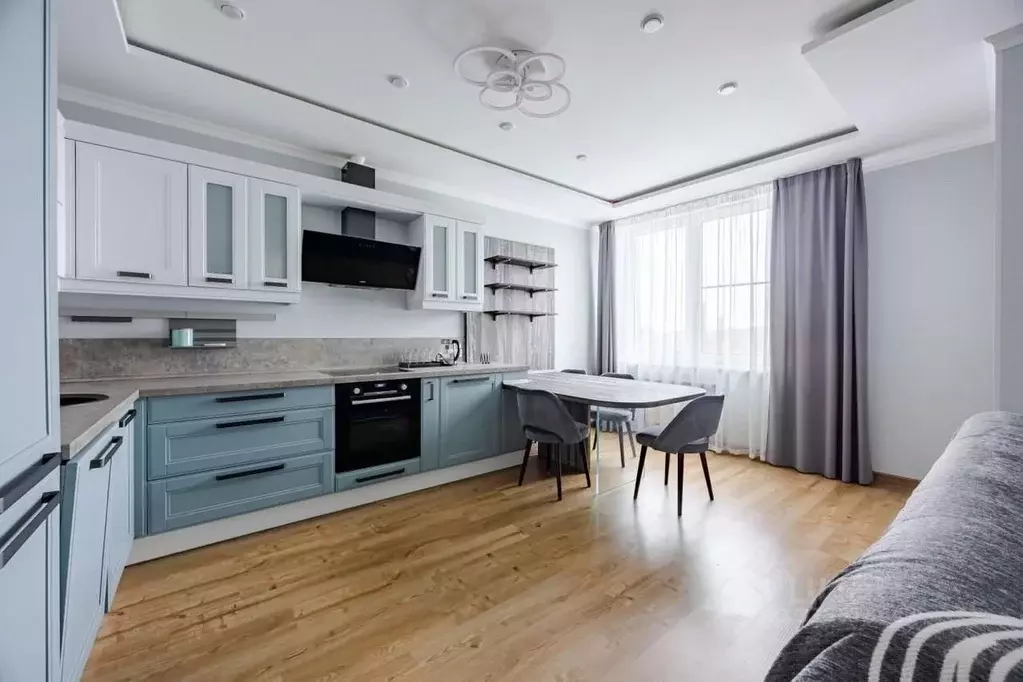 2-к кв. Санкт-Петербург Уральская ул., 6 (99.2 м) - Фото 0