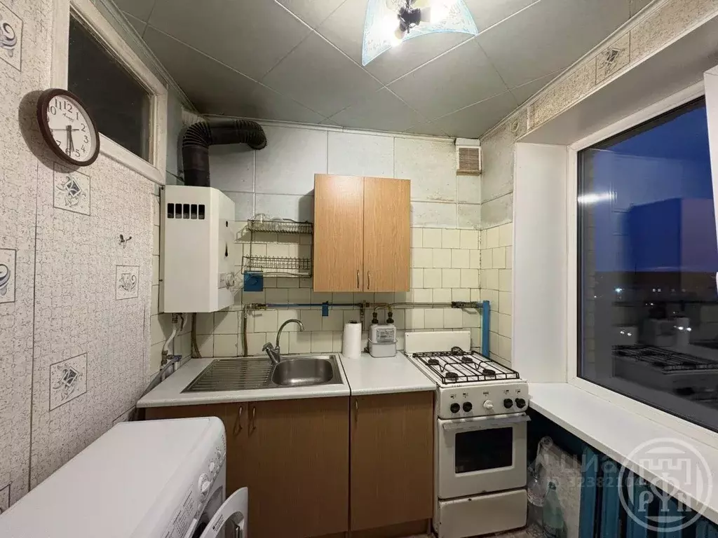 4-к кв. Ленинградская область, Отрадное Кировский район, Невская ул., ... - Фото 1