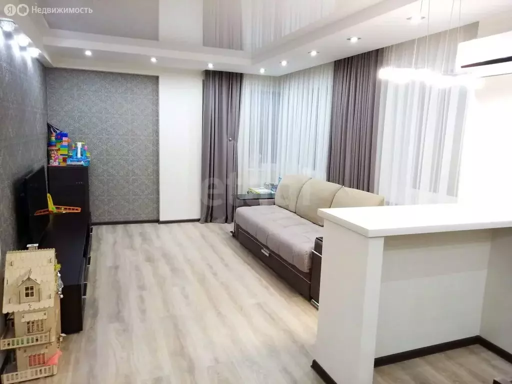 3-комнатная квартира: Ульяновск, улица Луначарского, 23Б (68.3 м) - Фото 2