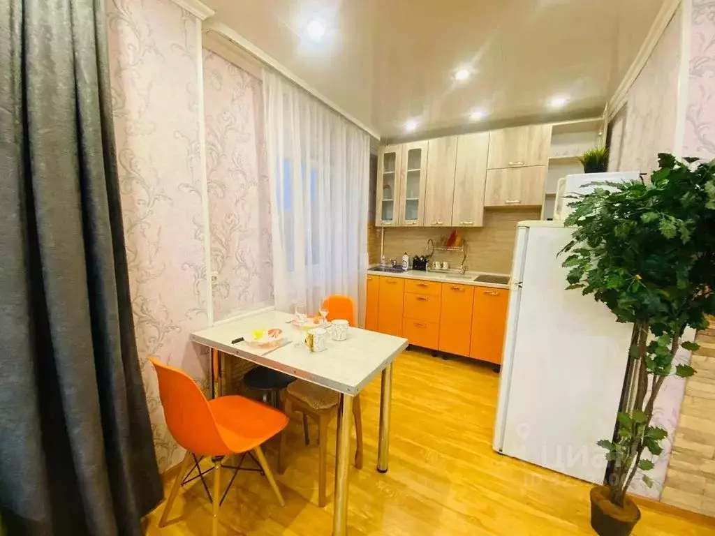 2-к кв. Мурманская область, Мурманск ул. Карла Либкнехта, 11А (45.0 м) - Фото 1