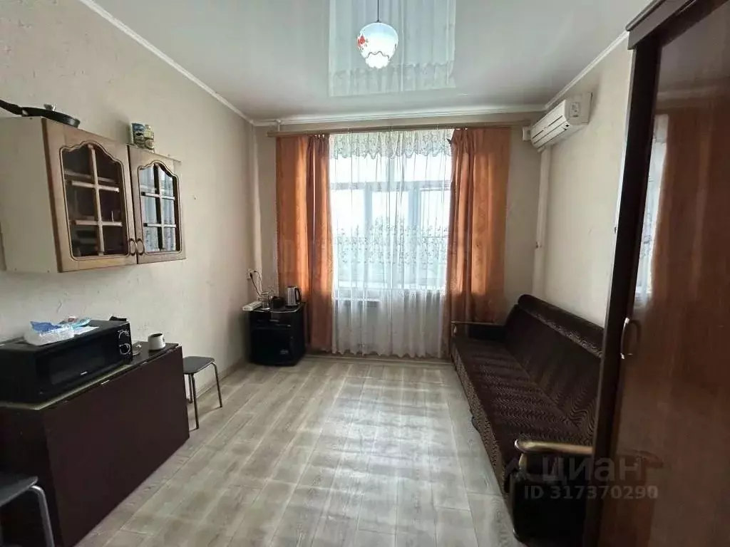 Комната Краснодарский край, Новороссийск ул. Михайлова, 2 (14.3 м) - Фото 1