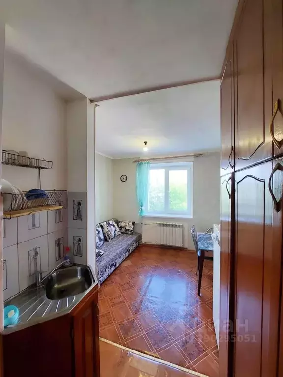 Комната Пермский край, Пермь ул. Космонавта Беляева, 33 - Фото 2