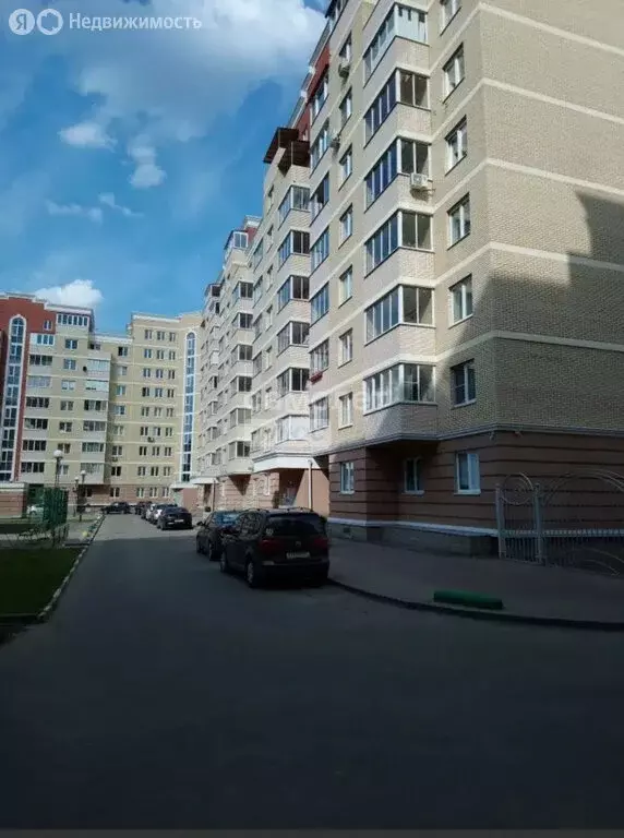 Квартира-студия: Звенигород, проезд Ветеранов, 10к1 (31.5 м) - Фото 0