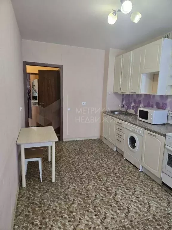 1-к кв. Тюменская область, Тюмень Ставропольская ул., 97 (36.5 м) - Фото 1