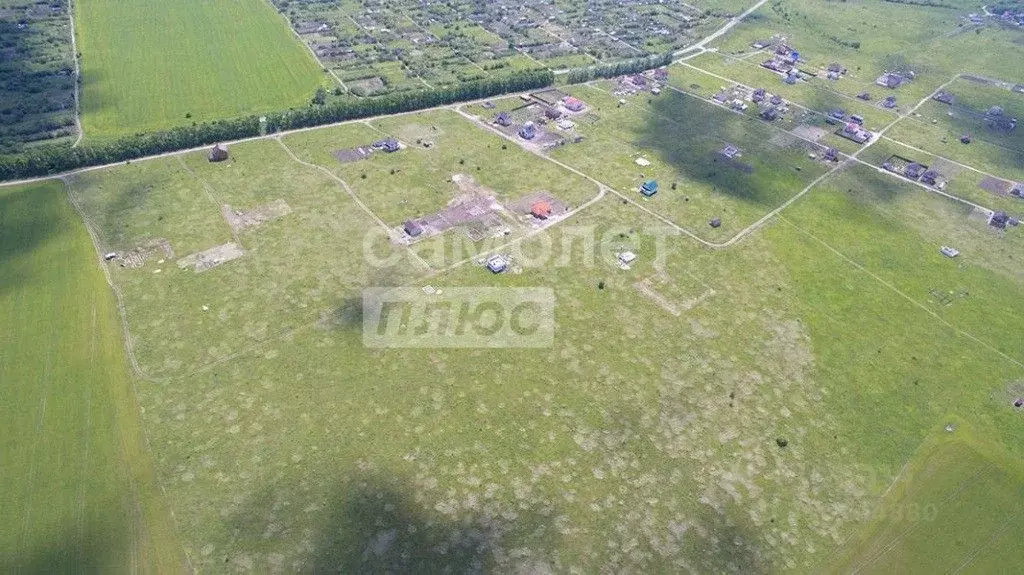 Участок в Курская область, Курский район, Клюквинский сельсовет, д. ... - Фото 0